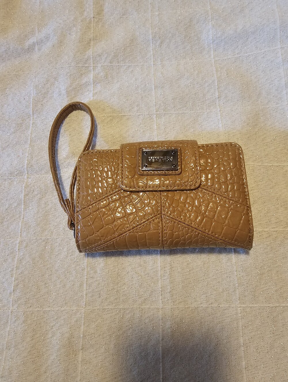 Kenneth Cole Reaction Faux Crocodile Wristlet Wallet – Brown